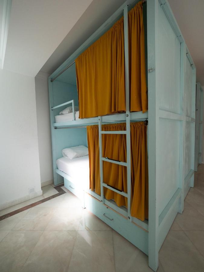 Impact Beach House เอสตอริล ภายนอก รูปภาพ